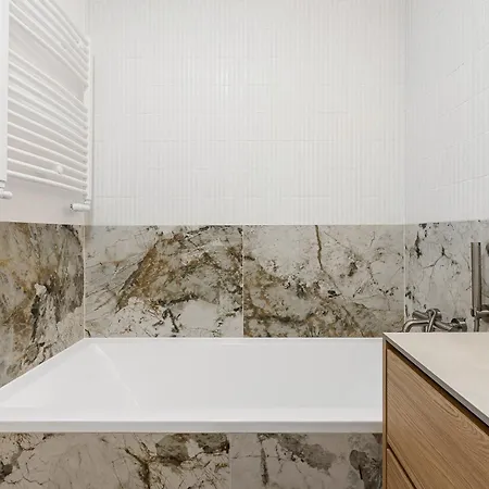 Shortstaypoland Rudnickiego B204 Apartamento Varsóvia